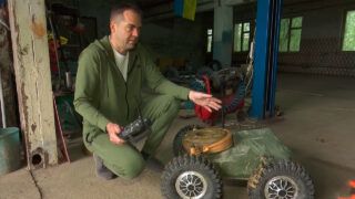 Перший у світі дрон-мінувальник
