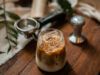 Для продуктивного утра и жаркого дня! Как приготовить айс латте в домашних условиях