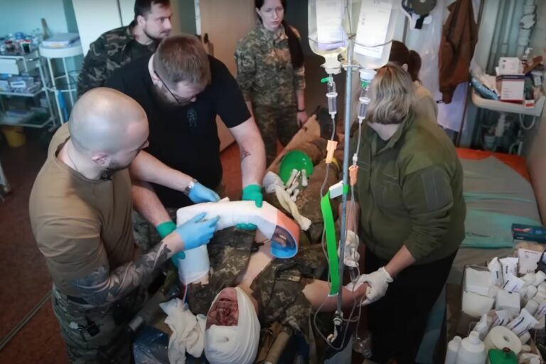 Перші надходження поранених