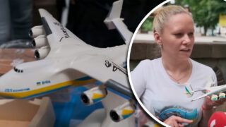 Моделька літака "Мрія"