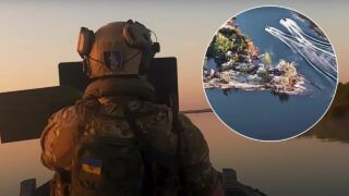 Спецпризначенці на човнах штурмують ворога: повне відео