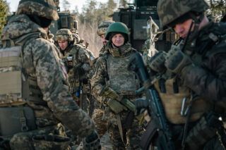 Зеленський підписав закон про звільнення зі служби військових, чиї рідні загинули під час воєнного стану