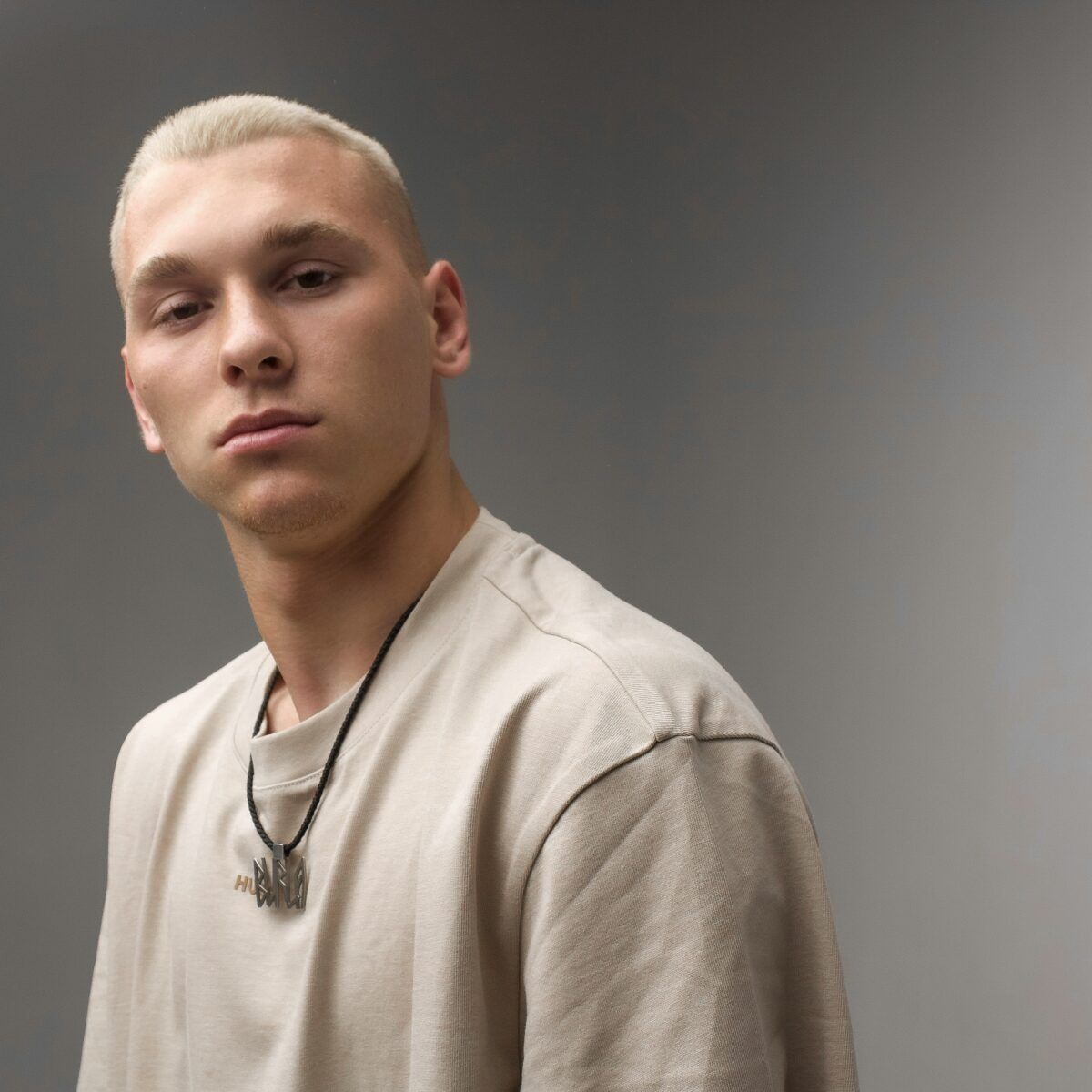 Співак Burla про важливість української мови