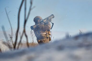 Уничтожает врага на линии фронта! ПТРК Стугна-П: что известно об этой технике и какие у нее характеристики