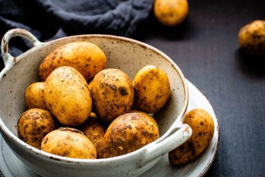 Як зберігати картоплю у квартирі