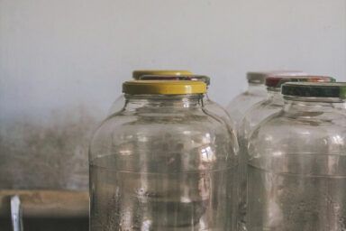 Як стерилізувати банки в мікрохвильовій печі