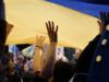 Украинцы стали альтруистическими, но не потеряли свободолюбия: что показало исследование ко Дню Независимости