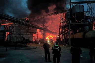 Погибли, защищая родную землю. В Украину вернули тела 84 военных