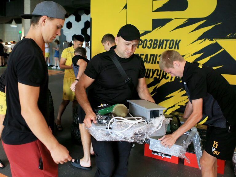 Григорій Козловський та ФК Рух допомогли ЗСУ у серпні на 8 млн