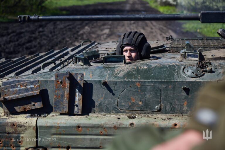 день танкіста привітання