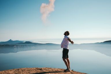 https://vikna.tv/dlia-tebe/psykholohiia/profesijne-vygorannya-yak-pomityty-ta-zapobigty/