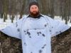 Пончо-трансформер для військових, що захистить від морозів: як виготовляють унікальні накидки