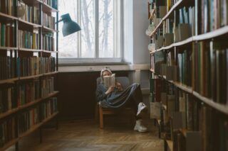 Книжкові новинки жовтня 2023 — добірка книг для читання восени