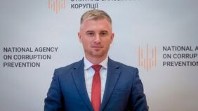 Олександр Новіков