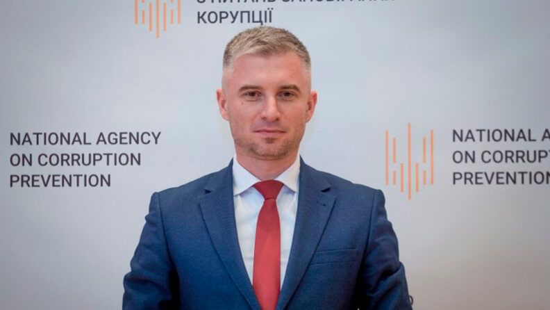 Олександр Новіков