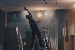 як утеплити стелю мінватою