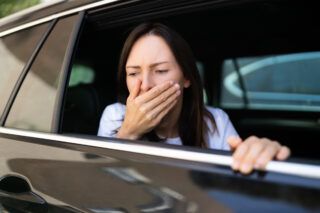 захитування у транспорті