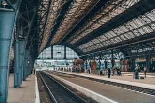 Чому українські біженці повертаються додому: основні причини