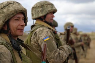 демобілізація строковиків