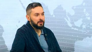 Максим Колесніков