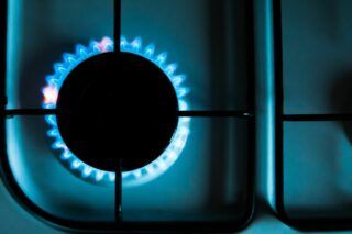 Що робити якщо в оселі відчувається запах газу