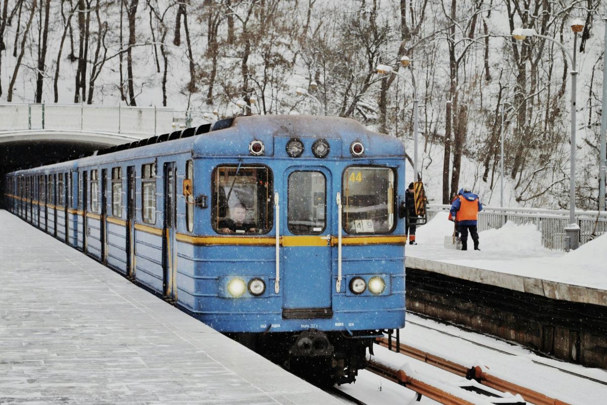 Метрополітен Києва розірвав договір на будівництво гілки метро Виноградар: що відомо