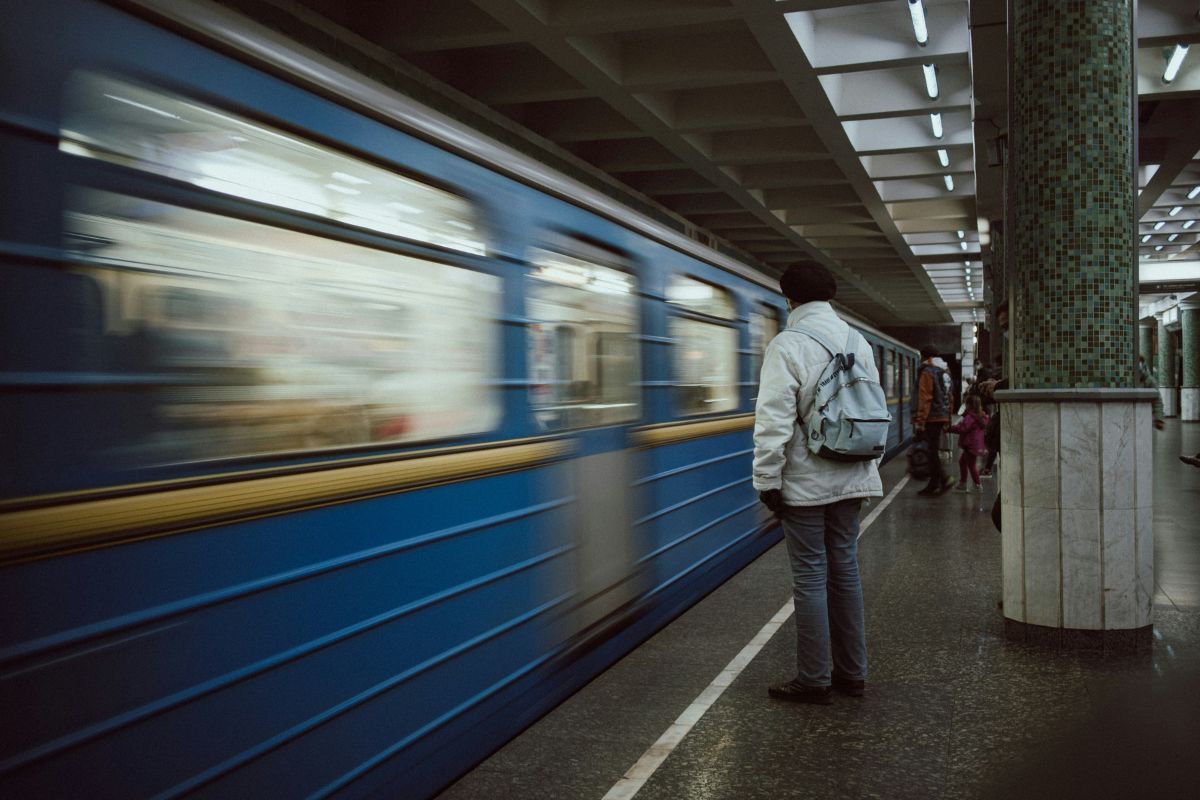 Коли синя гілка метро буде повністю відкрита — що відомо