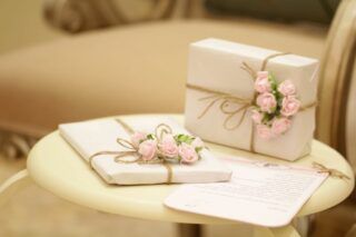 Що подарувати свекрусі на День народження