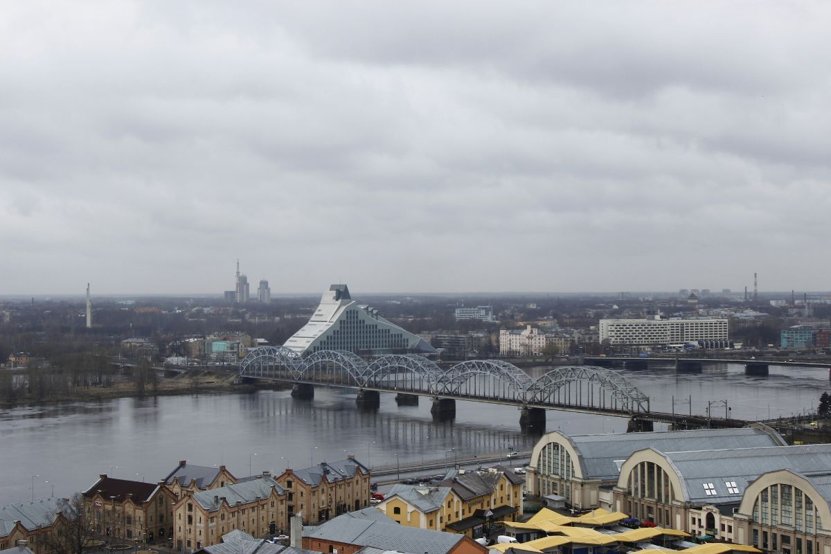 У Латвії конфіскують авто на російських номерах — що відомо