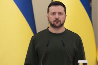 Звільнення строковиків у запас