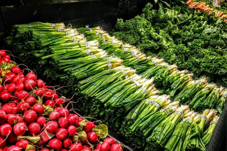 Які продукти здорожчають в Україні через польські протести