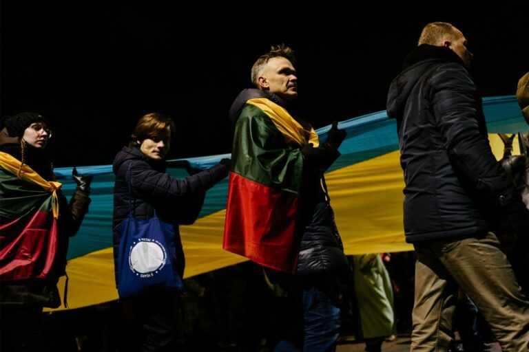 Как литовцы относятся к украинцам