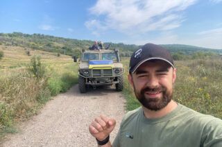 Фото до: Актор Влад Никитюк – про зйомки, волонтерство, одруження