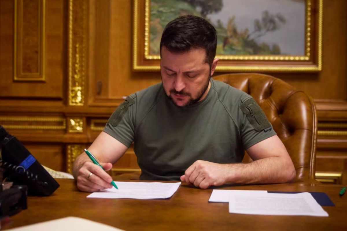 Зеленский подписал указ об ограничении онлайн-казино — что это изменит