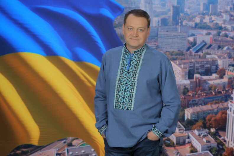 Символ нации, оберег и часть каждого из нас! Как украинские звезды поздравили с Днем вышиванки 2024 — подборка фото