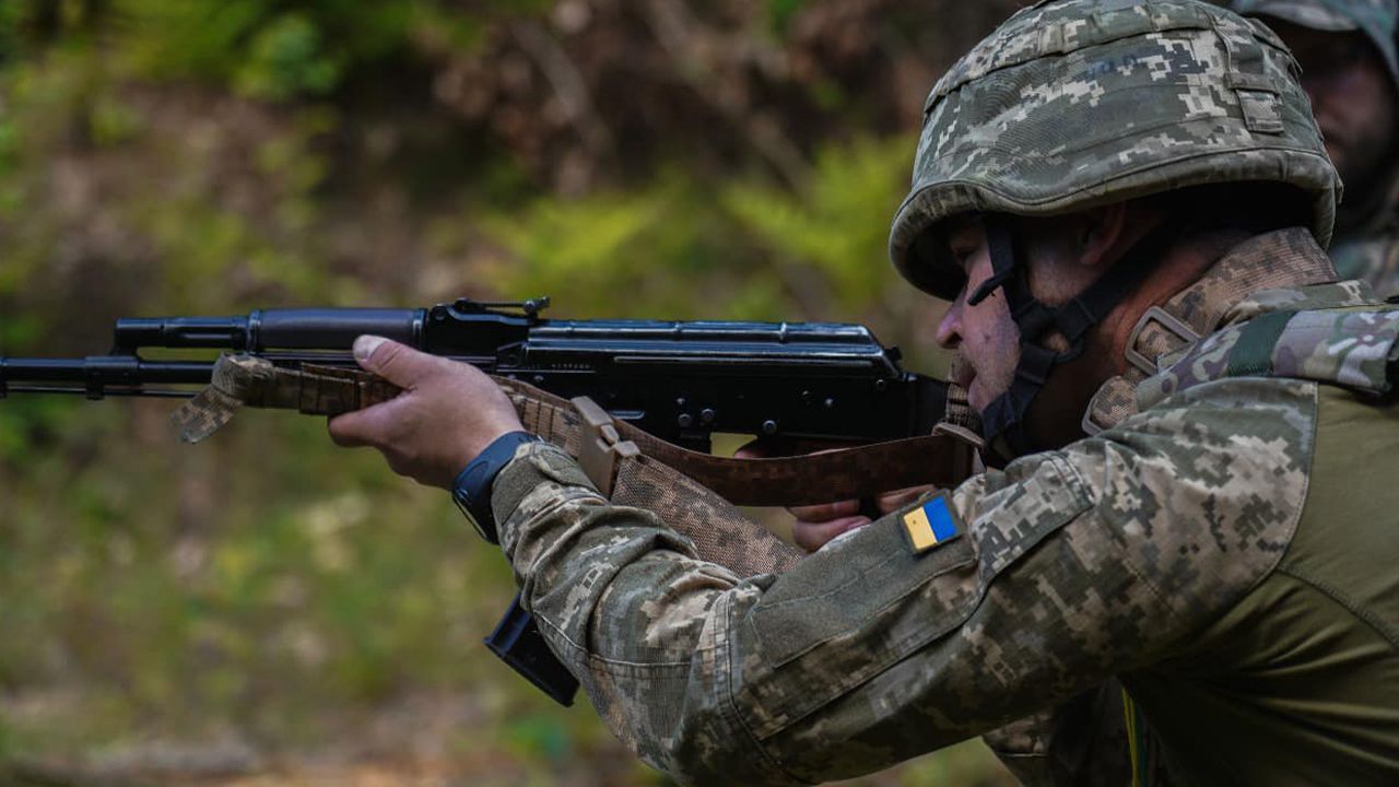 Карта бойових дій в Україні