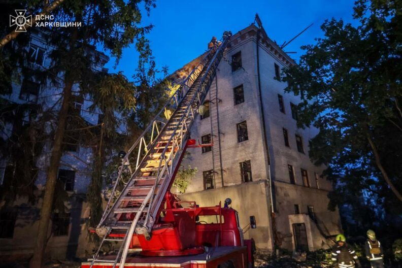 Нічний обстріл Харківщини: що відомо про вибухи та де ще атакував ворог Україну