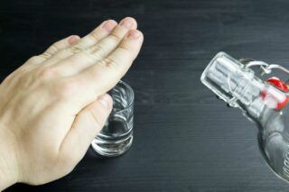 Як швидко протверезіти: дієві способи