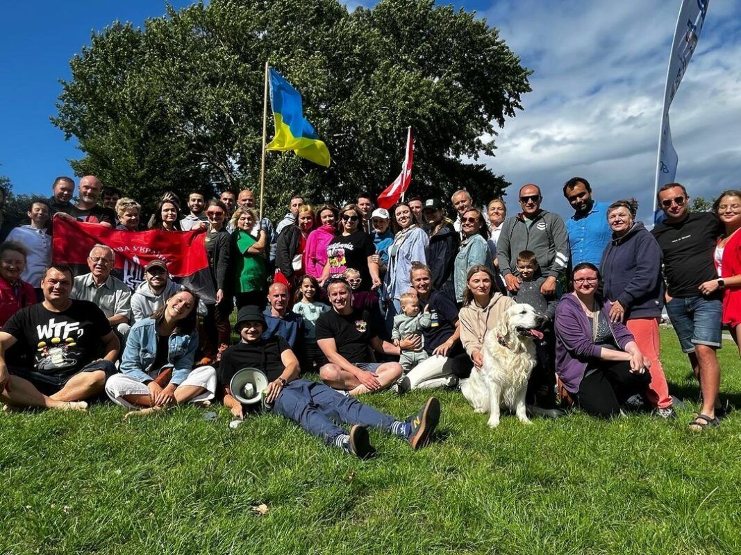 Інтеграція українців закордоном