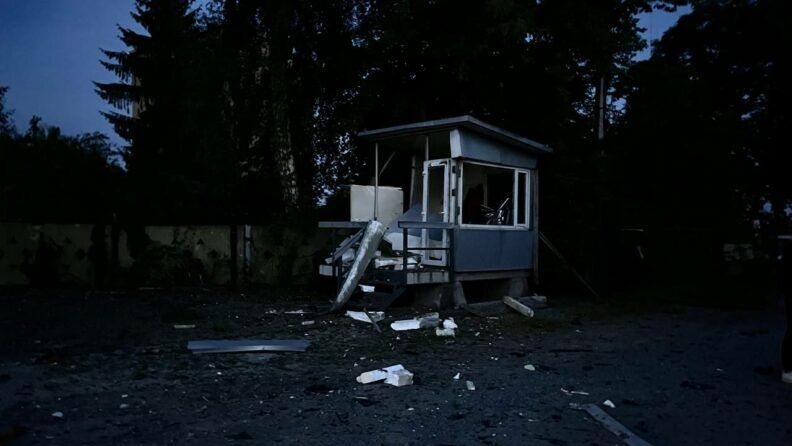 Россияне дважды атаковали Малехов Львовской области: что известно о ночных взрывах
