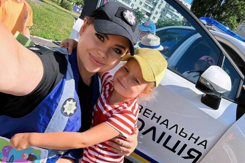 з днем національної поліції україни у прозі