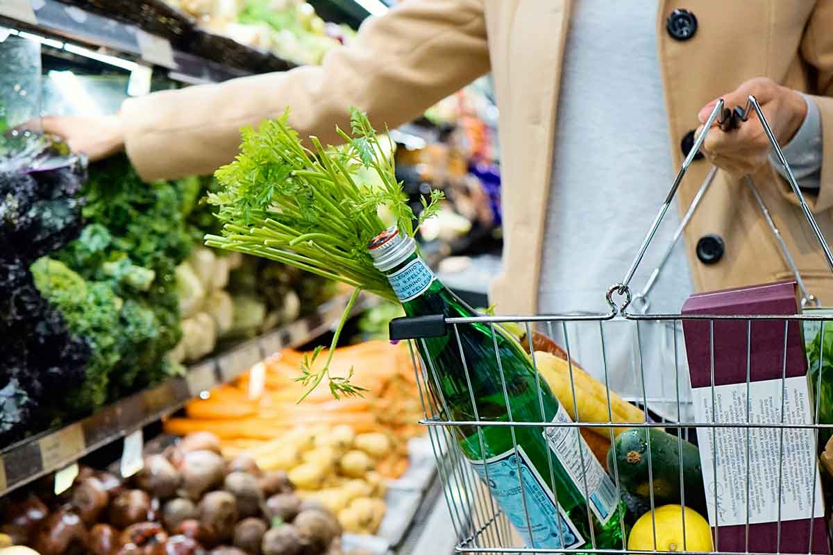 как вернуть деньги за испорченный продукт