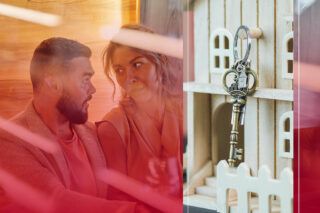 Коли зібрались жити разом