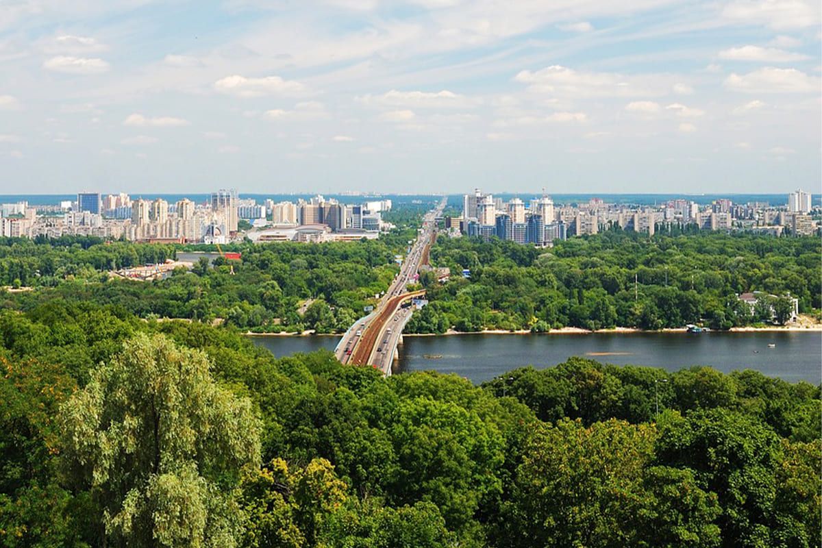 Забруднення води