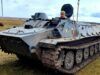 Від снарядів до соняхів: історія аграріїв із Харківщини, яким довелося стати демінерами