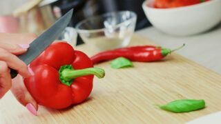 Перець на зиму по-корейськи: простий рецепт, який швидко приготувати