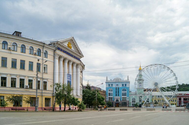 локации Киева