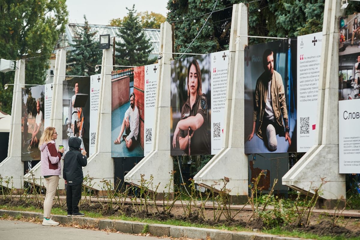 Виставка на ВДРГ про воїнів