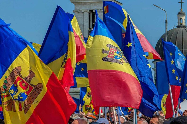 Особенностью на ее территории. Особенностью на ее территории