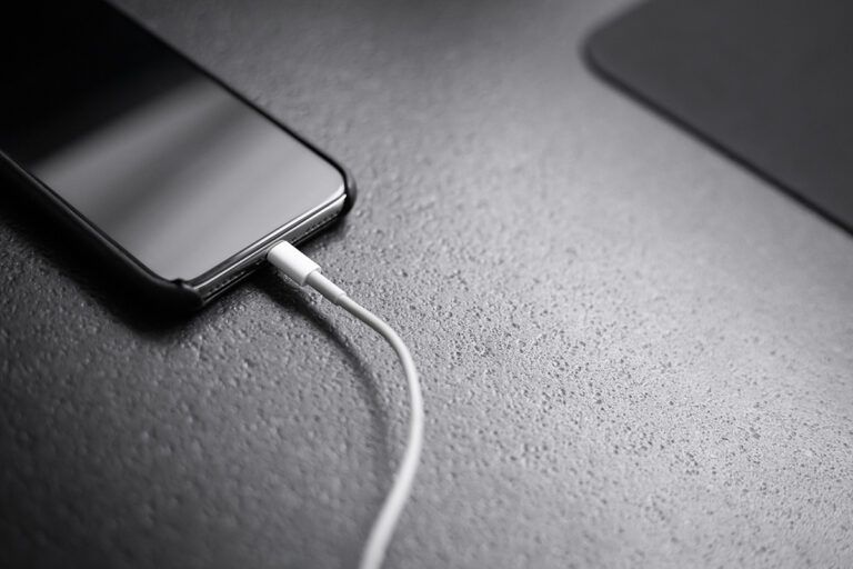 как быстро зарядить смартфон